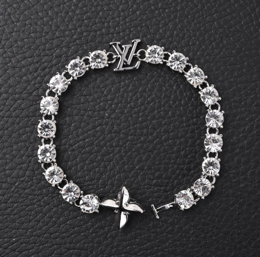 Louis Vuitton Silver Necklace