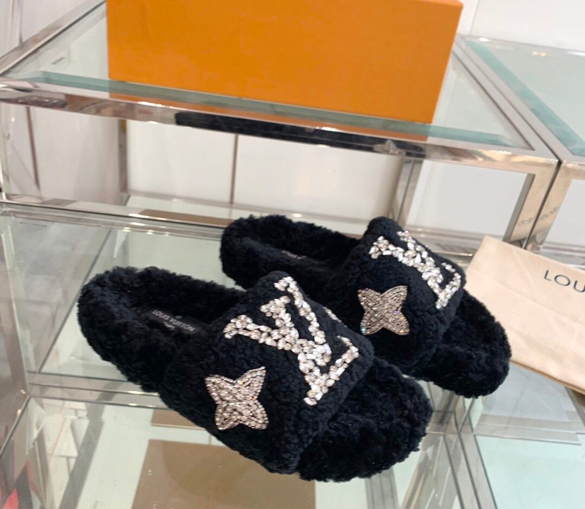 Louis Vuitton Slides Black