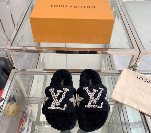 Louis Vuitton Slides Black