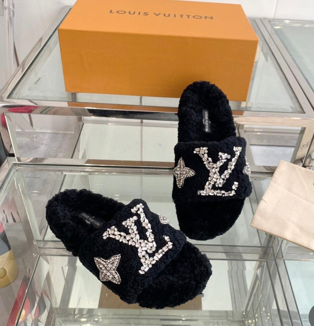 Louis Vuitton Slides Black